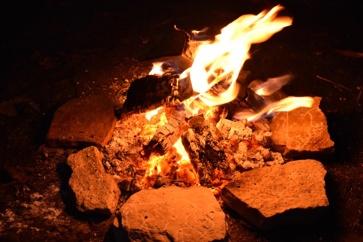 Stone Age people May Have Gathered at Night to Watch Animated “Fireside Art”